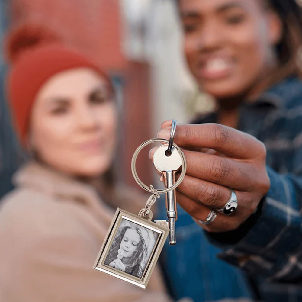 Metal Keyring with Photo Holder | I Love You to the Moon & Back | Cracker Filler