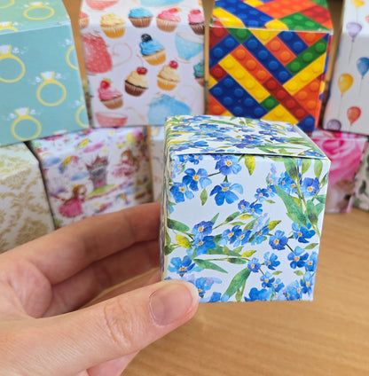 Watercolour Forget Me Nots | Little Gift Box | 5cm Cube | Single or 6 Boxes