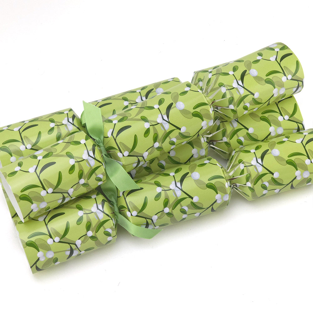 Simply Mistletoe | 4 or 6 Ready to Fill Christmas Crackers | Just Add Gifts