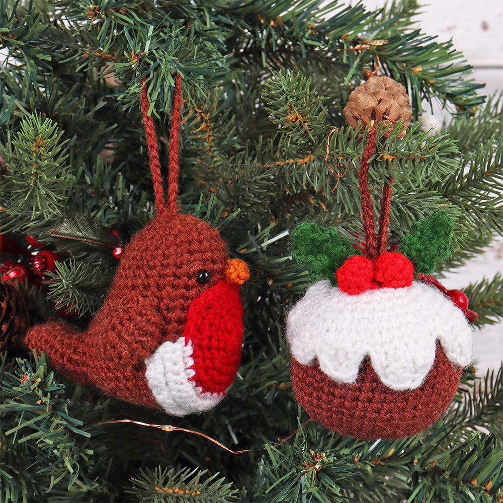 Christmas Pudding & Robin | Amigurumi Complete Crochet Kit
