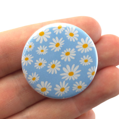 Blue Daisy | 38mm Button Pin Badge | Little Gift | Cracker Filler